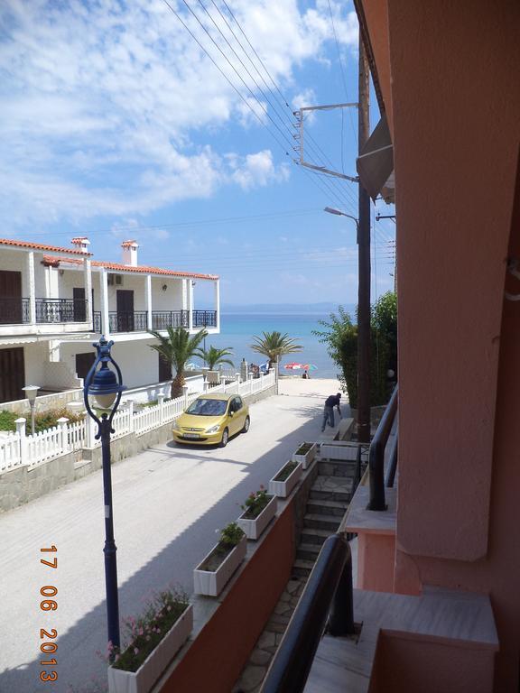 Polychrono Beach Hotel Habitación foto